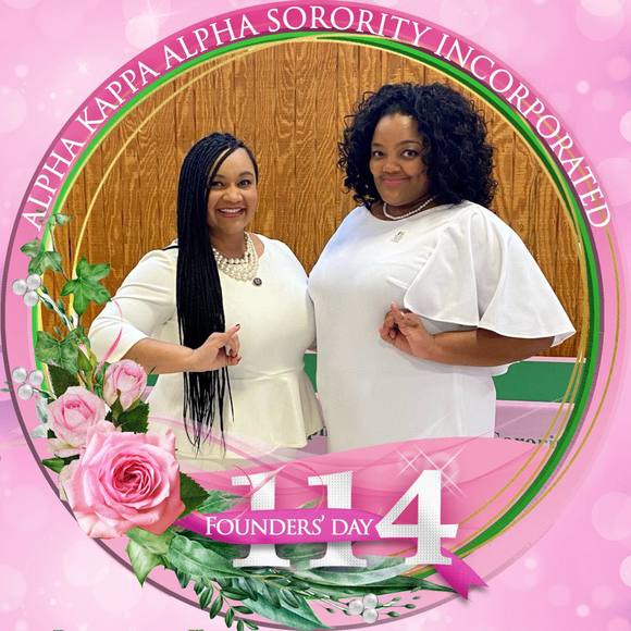 Meet your Posher, Nikema - Picture 1 of 1